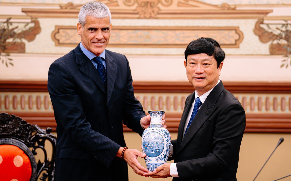TP.HCM đề xuất đưa điện mặt trời đến trường học, bệnh viện Cuba