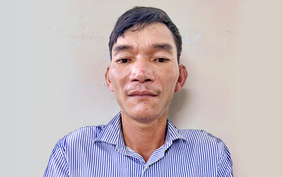 Bắt quả tang người trộm tài sản du khách ở bờ biển Nha Trang
