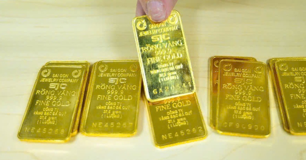 SJC lãi hơn 1,1 tỉ đồng mỗi ngày dù doanh thu thấp nhất 10 năm