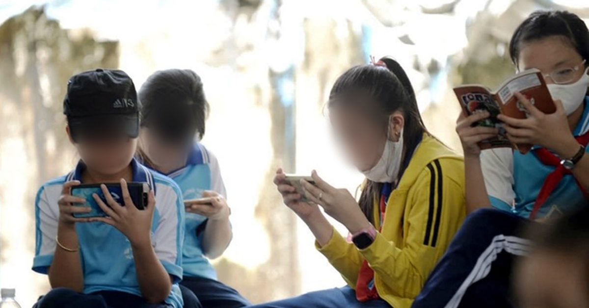 87% trẻ em TP.HCM từ 12-17 tuổi truy cập internet trung bình từ 5-7 giờ/ngày