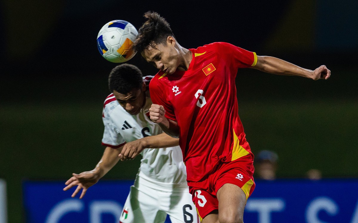 Xếp hạng U17 châu Á 2026: Việt Nam vượt Hàn Quốc nhất bảng C, UAE về nước