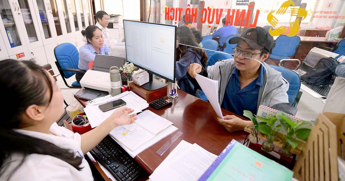 Thứ trưởng Bộ Tư pháp thông tin quy định mới về đăng ký hộ tịch, khai sinh, khai tử