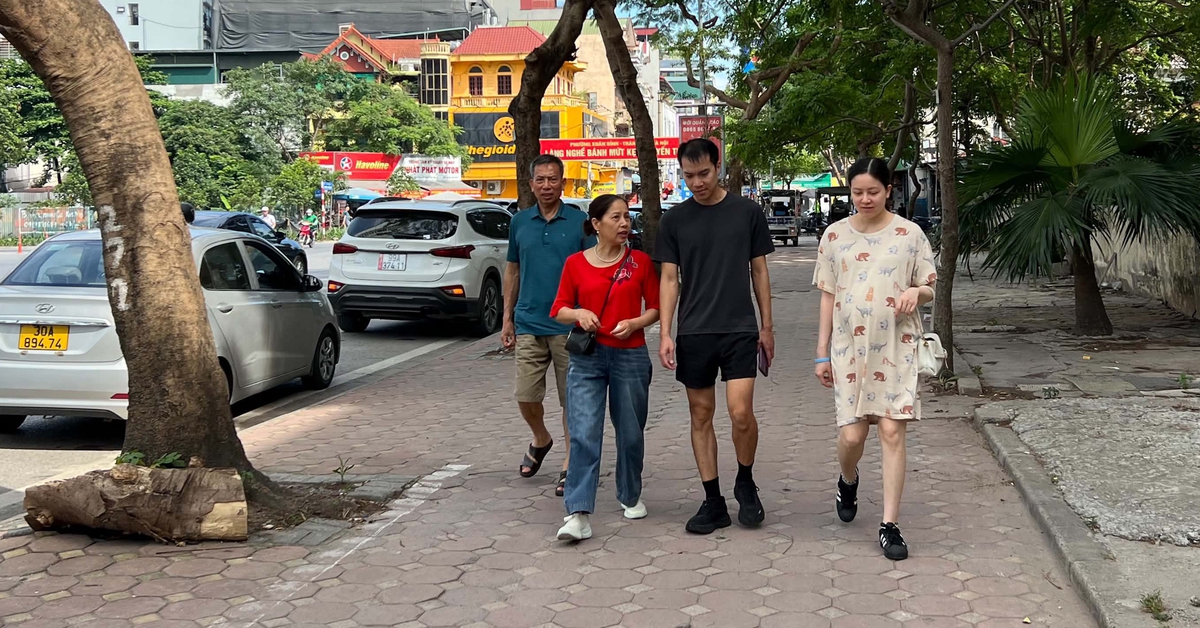 Hà Nội tính cho thuê vỉa hè làm nơi kinh doanh: Chuyên gia nói gì?