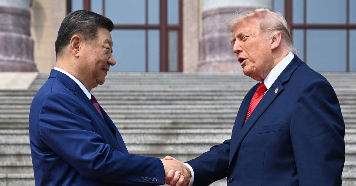 Ông Trump hết lời ca ngợi ông Tập, nói vinh dự khi được làm bạn cùng