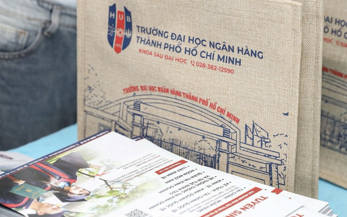 Trường đại học Ngân hàng TP.HCM dừng tổ chức thi đánh giá năng lực tiếng Anh