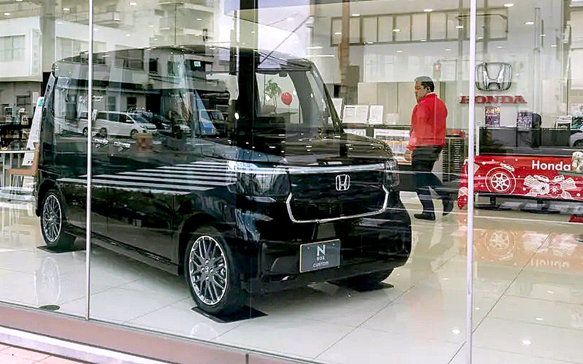 Honda báo cáo năm lỗ đầu tiên sau gần 70 năm niêm yết