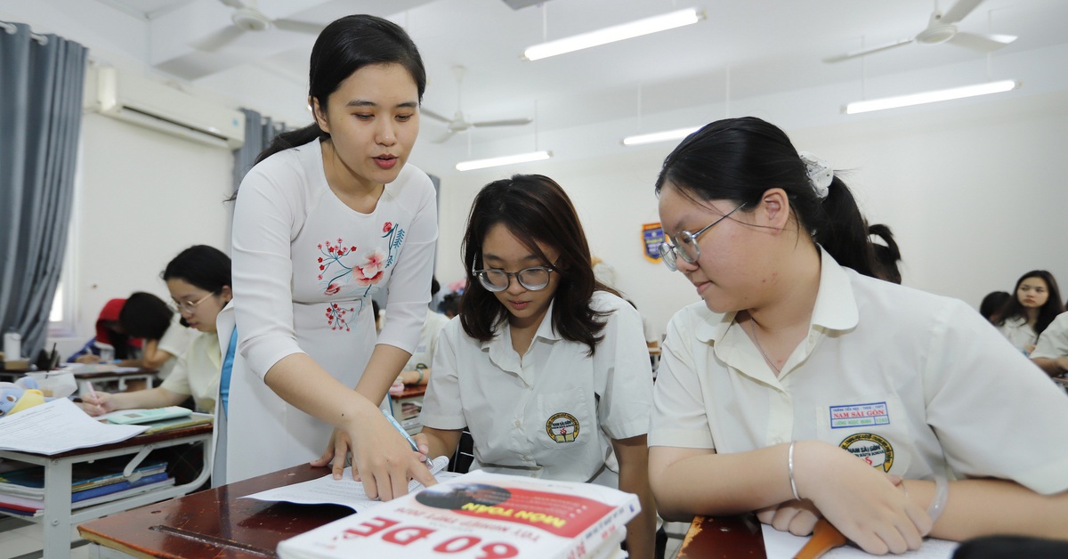 Gần 150.000 học sinh TP.HCM sẽ thi thử tốt nghiệp THPT