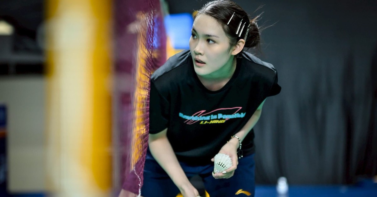 'Thiên thần' làng cầu lông càng đánh càng hay