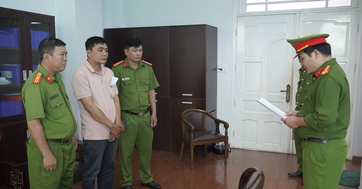 Bắt phó trưởng phòng Công ty cổ phần thương mại dầu khí Cửu Long tham ô hơn 5 tỉ đồng