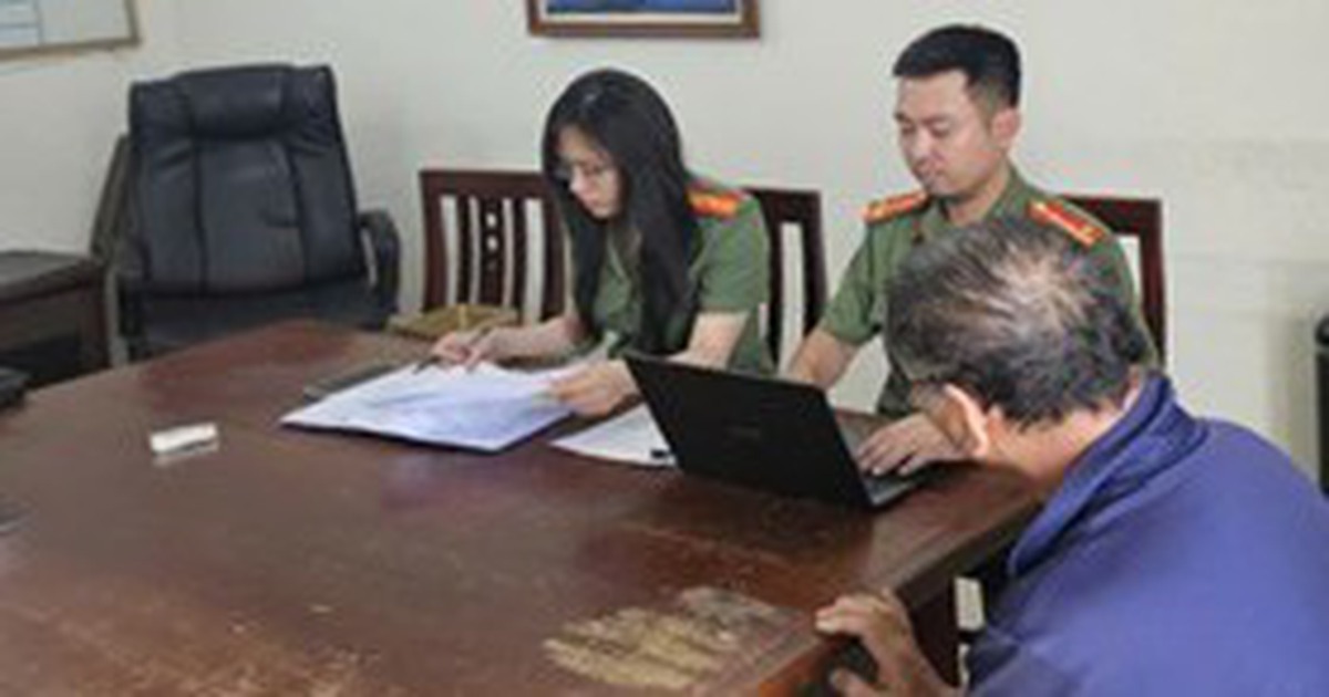Người đàn ông 63 tuổi bị xử phạt 7,5 triệu đồng vì bình luận xúc phạm cảnh sát giao thông