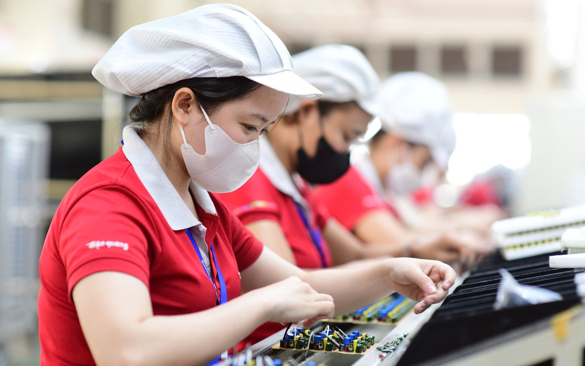 Nỗi lo về thanh niên 'ba không'