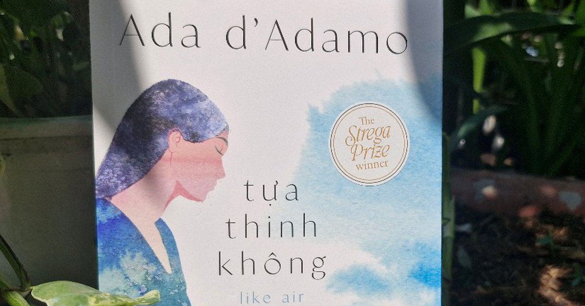 Tựa thinh không, quyển sách của người mẹ viết trên giường bệnh và cô con gái khuyết tật não