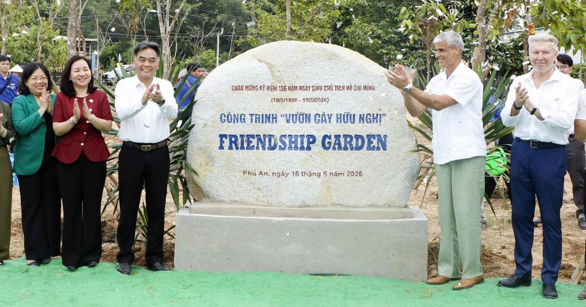 TP.HCM và bạn bè quốc tế khánh thành 'Vườn cây Hữu nghị'