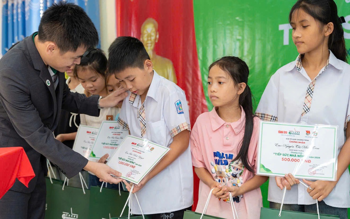 Chương trình ‘Tiếp sức nhà nông’ về với bà con nông dân xã Phước Vinh, Tây Ninh