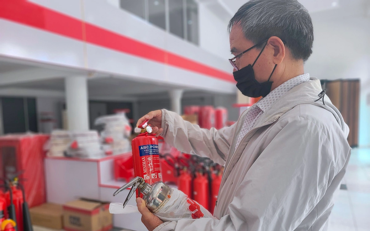 Thủ tướng yêu cầu cắt giảm thủ tục phòng cháy, môi trường