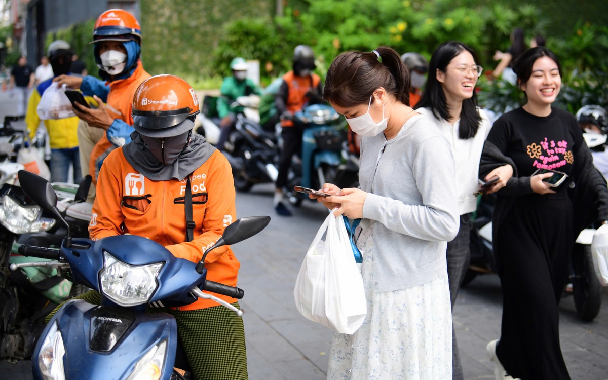 Shopee phải cải chính thông tin sau vụ quảng cáo 'Freeship 0Đ'