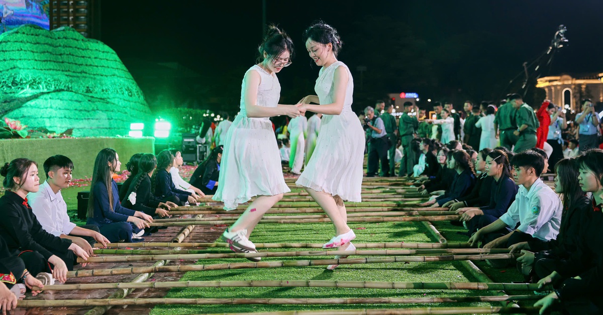 Thái Nguyên mở mùa du lịch với 'Hồ trên núi, trà trong mây'