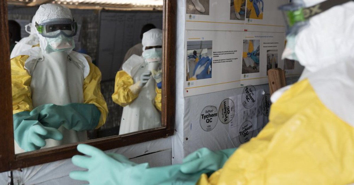 WHO cảnh báo khẩn cấp vì bùng dịch Ebola: Bộ Y tế khuyến cáo gì?