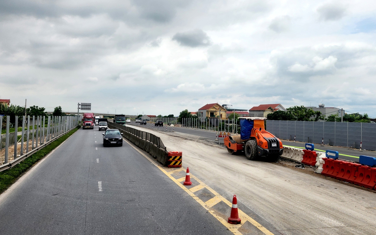 Mở rộng ngay cao tốc 2 làn xe, tính kỹ trước khi nâng cấp 4 làn