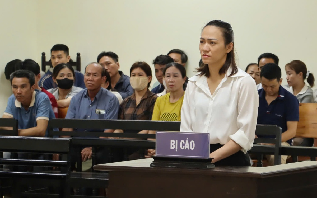 Phạt tù người phụ nữ uống 8 lon bia, lái ô tô tông chết chủ tịch xã