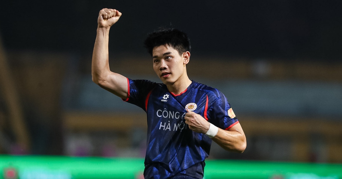 Đình Bắc ghi bàn 5 trận liên tiếp ở V-League