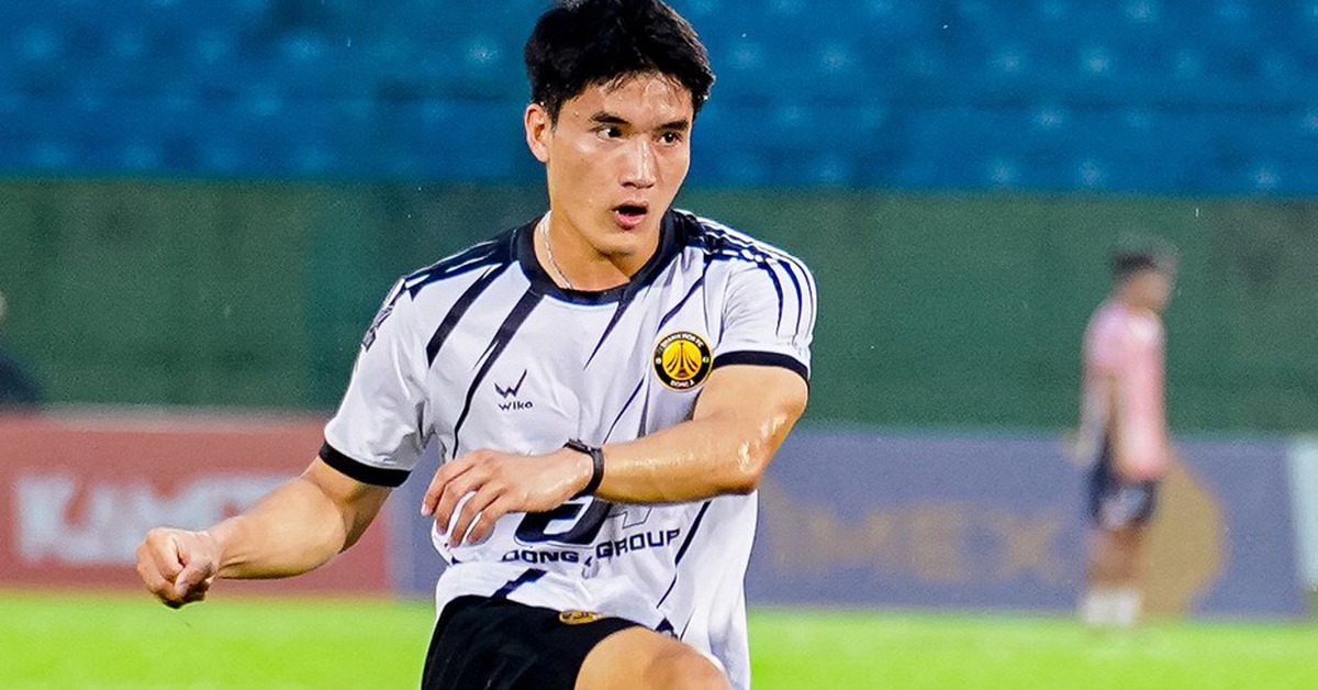 VAR 'cứu' một bàn thắng giúp Thanh Hóa đua trụ hạng