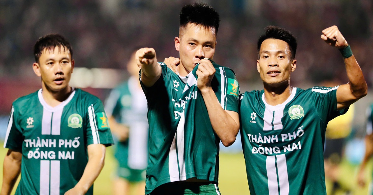 Trường Tươi Đồng Nai - Thanh Niên TP.HCM (hiệp 1) 2-0: Minh Vương nâng tỉ số