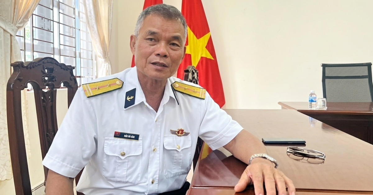 Mệnh lệnh trái tim giữa trùng khơi