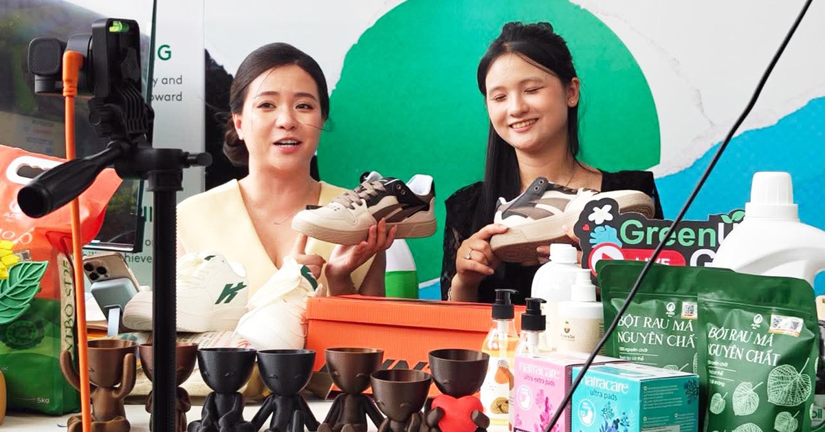 Ba sàn chợ mạng đua tăng phí, người bán hàng 'khóc ròng'
