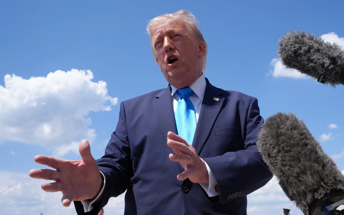 Tin tức thế giới 21-5: Ông Trump nói ở lằn ranh 'đàm hoặc đánh'; Giá dầu giảm dưới 100 USD/thùng