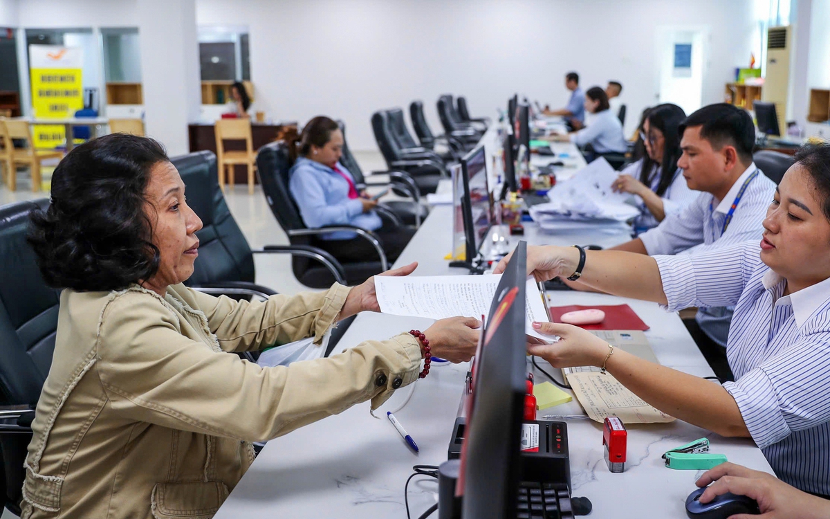 Tin tức sáng 21-5: Giảm 23.000 tỉ đồng nhờ cắt giảm thủ tục, điều kiện kinh doanh