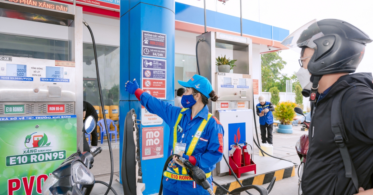 Đồng loạt triển khai xăng sinh học từ 1-6, Bộ Công Thương đề xuất có cơ chế giá