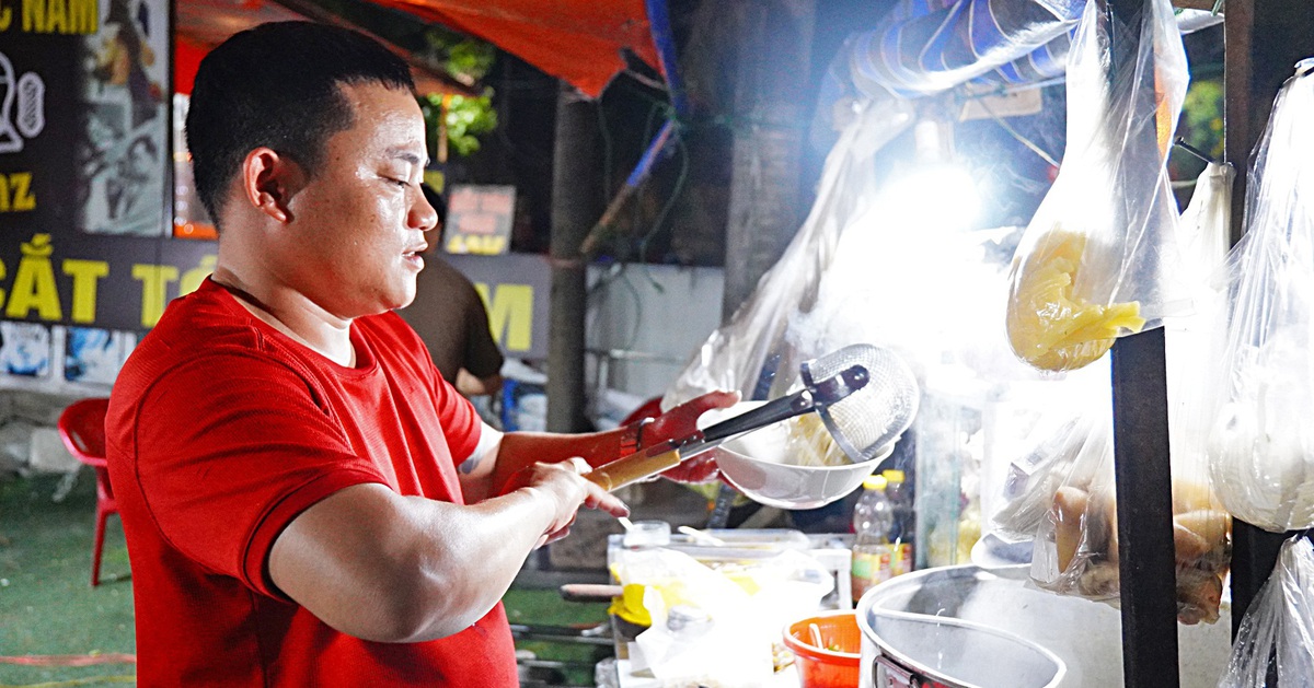 Dặm dài hủ tiếu - Kỳ 8: Thương nhớ 'hủ tiếu sinh viên' 15.000 đồng