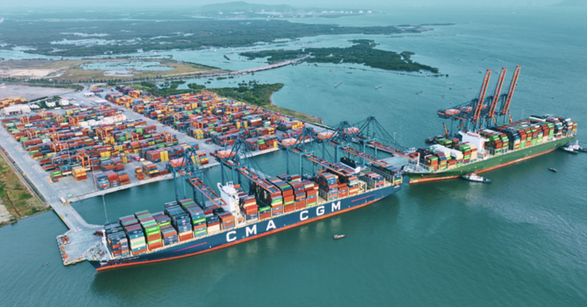 TP.HCM tính chuyện giữ 'mỏ tiền tỉ USD' hàng hải ở lại Việt Nam