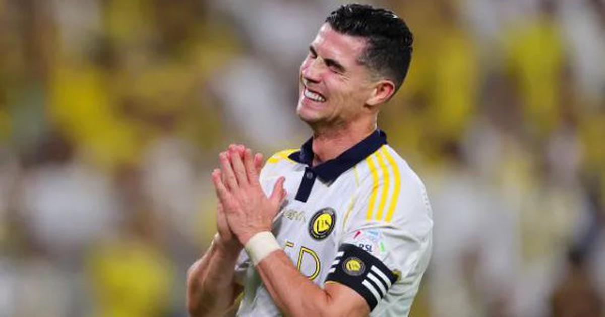 Ronaldo bật khóc sau khi giúp Al Nassr đoạt chức vô địch Saudi Pro League