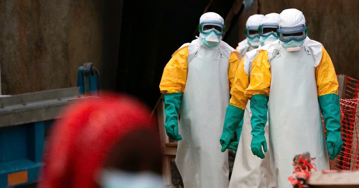 Họp khẩn phòng chống bệnh Ebola: Nguy cơ xâm nhập thấp nhưng phải cảnh giác cao