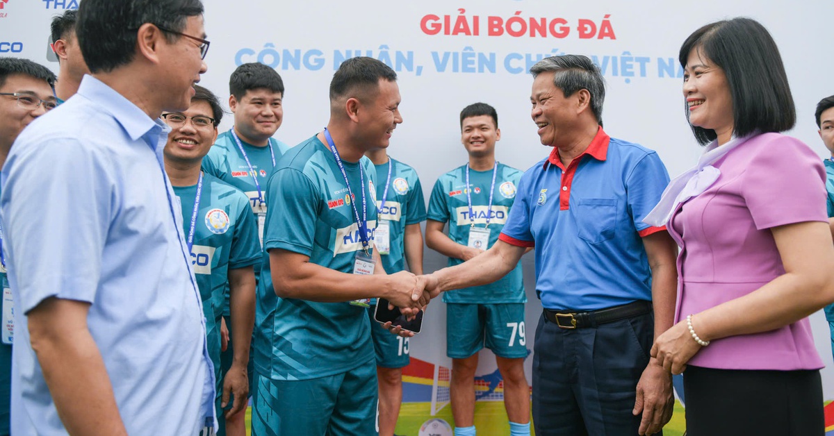 Bắt đầu Lễ khai mạc Giải bóng đá công nhân, viên chức Việt Nam 2026