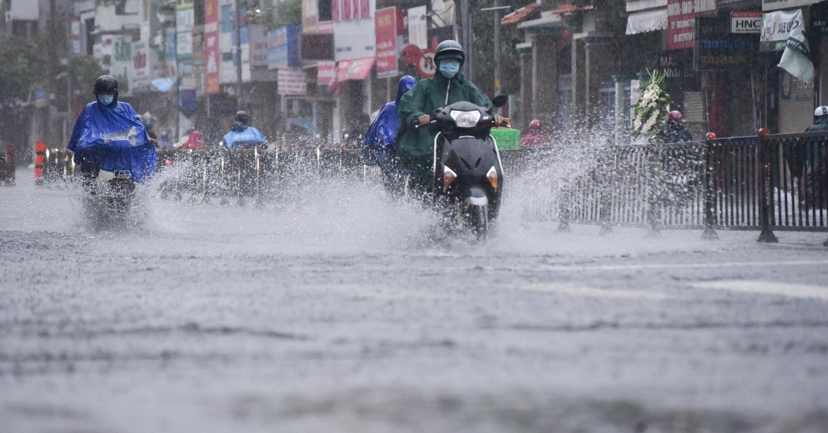 Một tháng tới, Tây Nguyên và Nam Bộ có khả năng mưa nhiều hơn, nắng nóng cơ bản chấm dứt