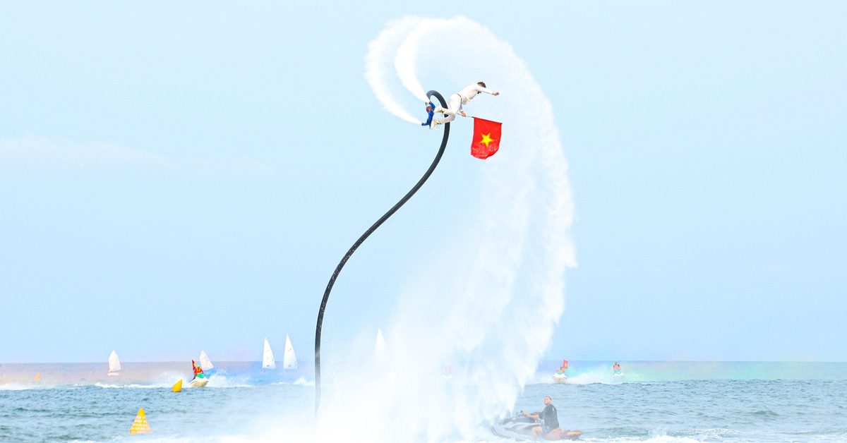 Xúc tiến mang Giải Flyboard thế giới về Việt Nam