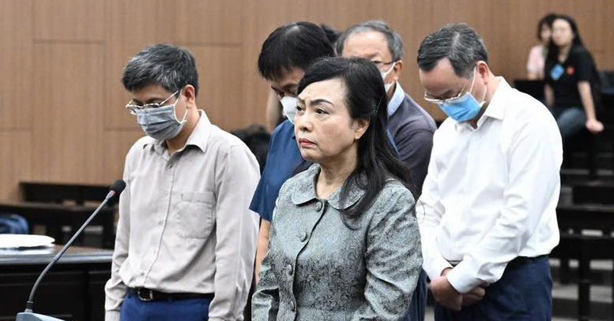 Câu hỏi nhức nhối trong vụ bà Kim Tiến: Bao nhiêu người dân mất cơ hội được cứu sống?