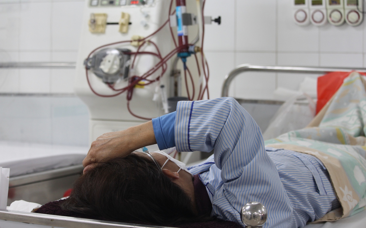 ‘Tôi còn trẻ, tôi vẫn khỏe, sao lại có thể suy thận?’
