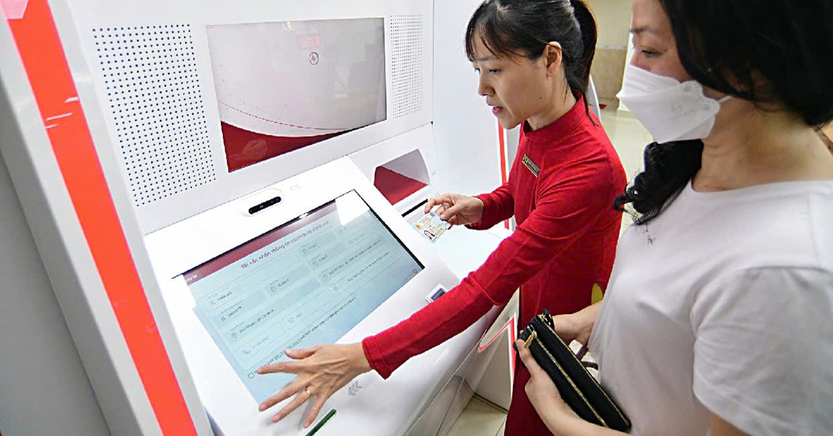 Ngân hàng tung loạt giải pháp cấp tập bảo vệ 'túi tiền' cho khách