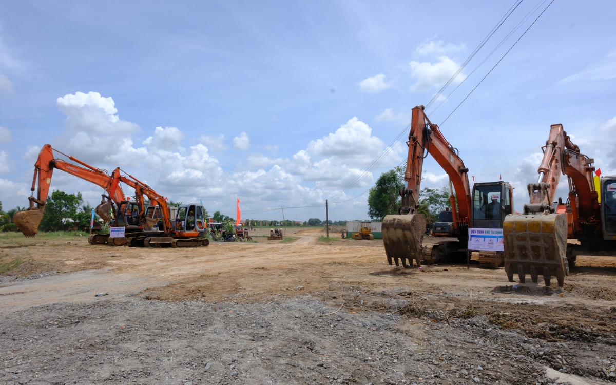 Tây Ninh chạy đua tìm hơn 11,7 triệu khối cát cho vành đai 4 TP.HCM