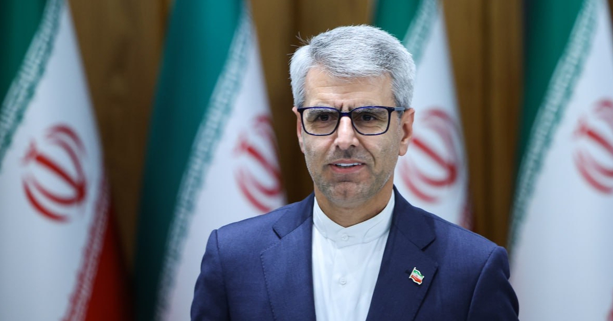 Iran nói không thu 'phí quá cảnh' qua Hormuz, chỉ thu 'phí dịch vụ'