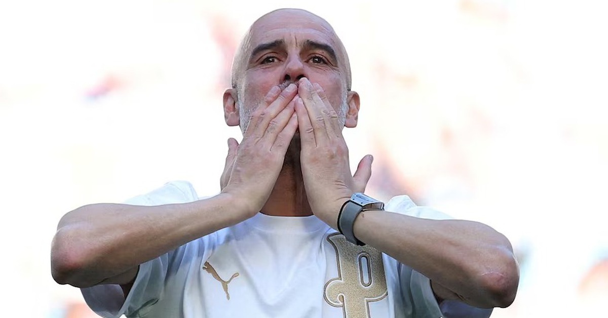 HLV Pep Guardiola khóc trong ngày chia tay Man City