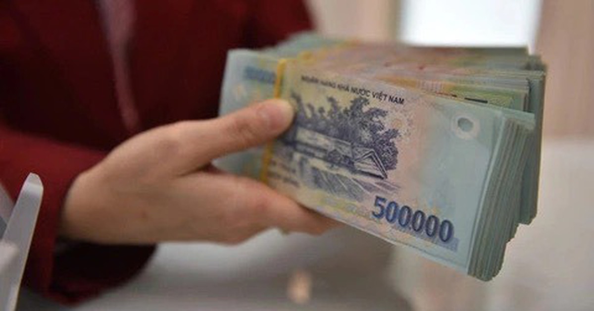 Tiền gửi của dân vào ngân hàng vượt 10,3 triệu tỉ đồng