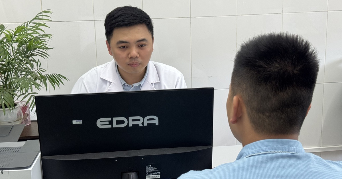 Tin mình bệnh hiểm nghèo, nam thanh niên đi khám liên tục, lo lắng đến co quắp tay chân