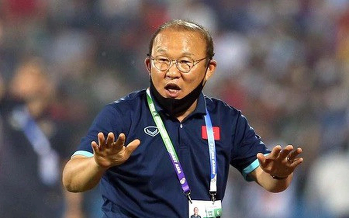 Dư luận Thái Lan chê bóng đá nước nhà 'lãng phí' ông Park Hang Seo