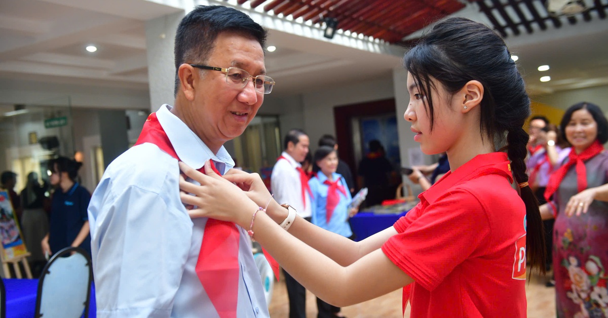 Khăn Quàng Đỏ 50 năm: Những trang báo giữ lửa tuổi thơ nhiều thế hệ