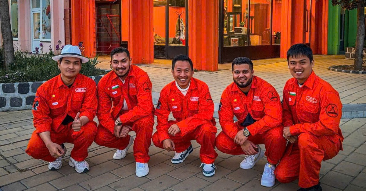 Đông Tây Barbershop: Từ góc phố Việt đến bản đồ nghề nghiệp toàn cầu